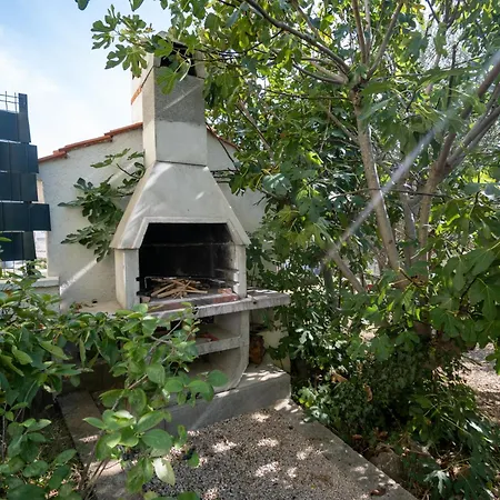 House With A Parking Space - 11744 * ザダル
