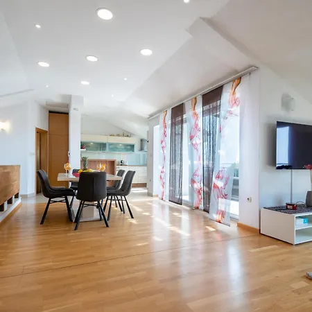 Holiday House With A Parking Space Zadar - 11744 *